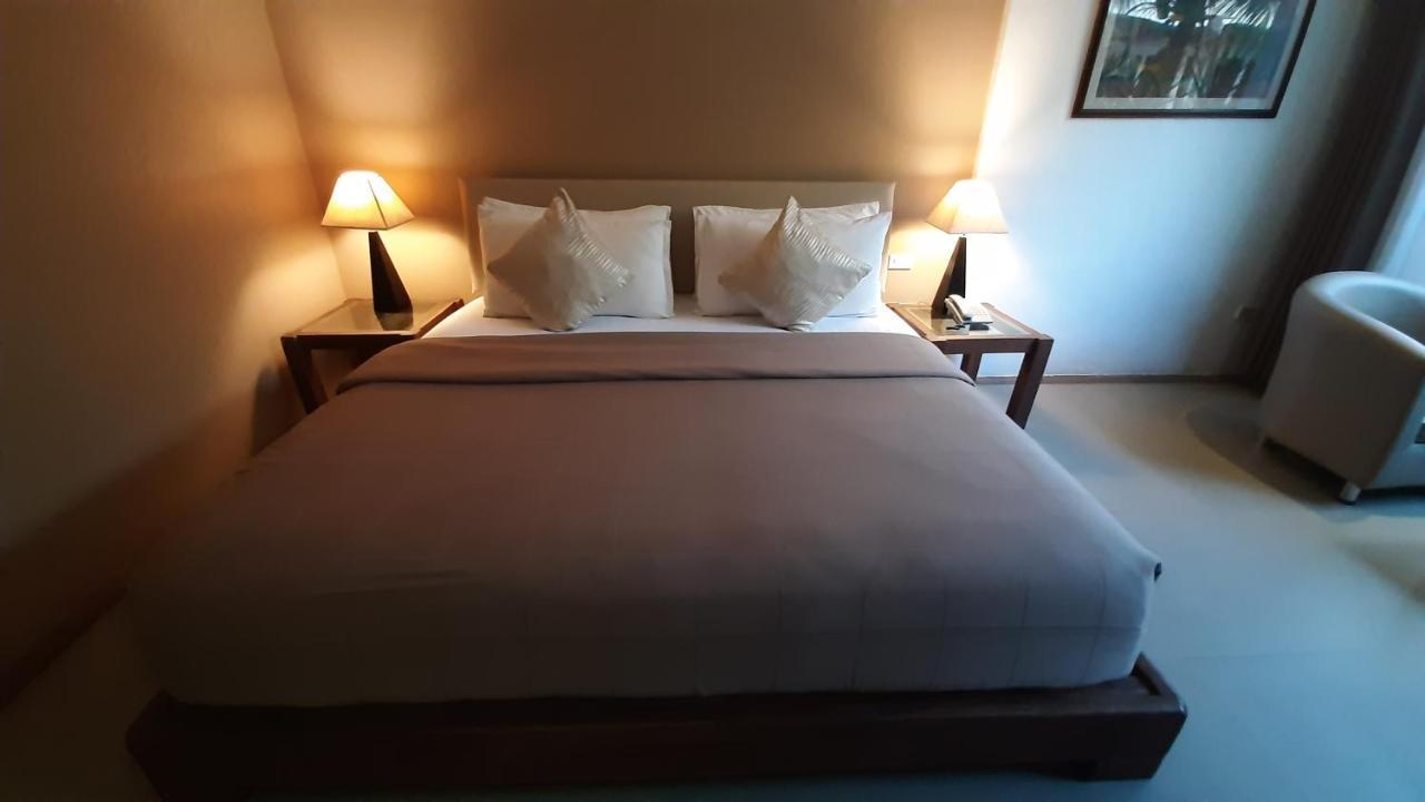 Urban Sands Hotel Iloilo Extérieur photo