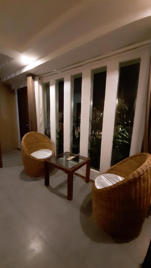 Urban Sands Hotel Iloilo Extérieur photo