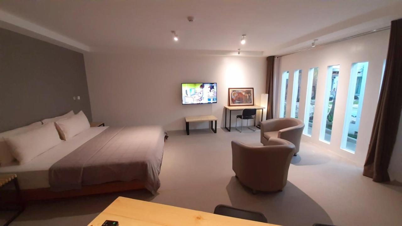 Urban Sands Hotel Iloilo Extérieur photo