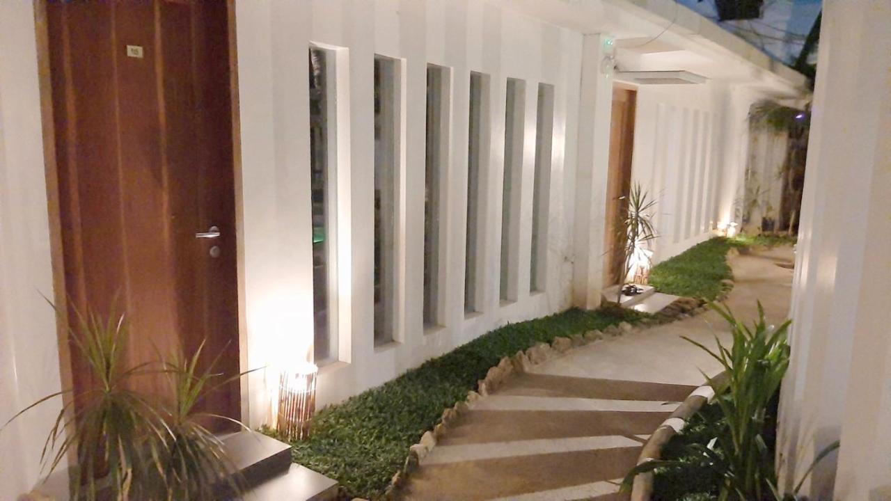 Urban Sands Hotel Iloilo Extérieur photo